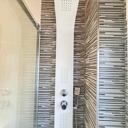 Apartamento Luminoso Centrico Triana Seville Exterior photo
